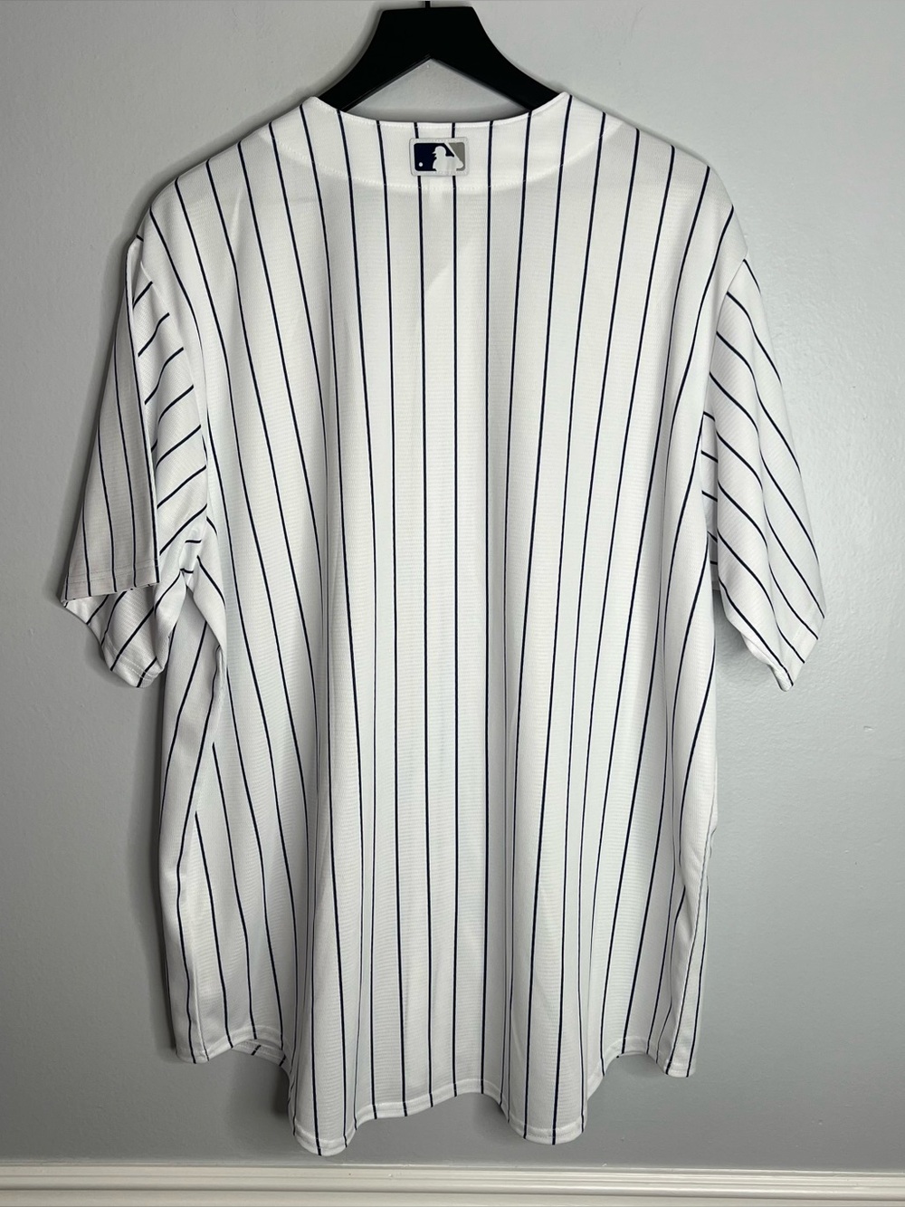 New York Yankees Baseball Jersey Mens XL White Pinstripes Nike MLB - Picture 2 of 7